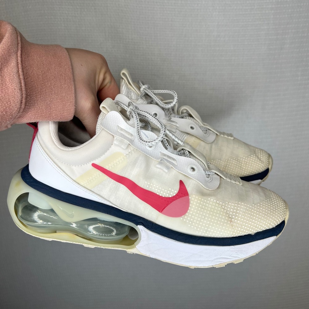 Nike Air Max‎ Furyosa Womens Rattan White Obsidian Pomegranate DC9478-100 Size 8